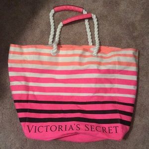 Victoria’s Secret beach tote
